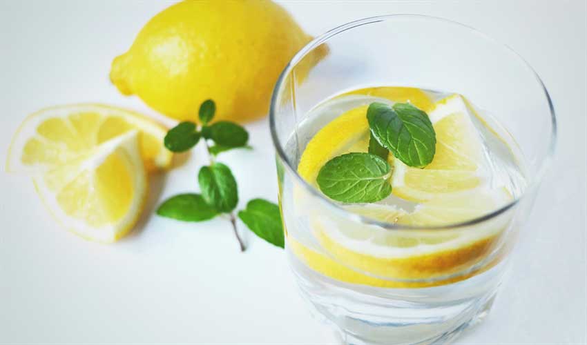 Does Drinking Lemon Water Help Does Drinking Lemon Water Help