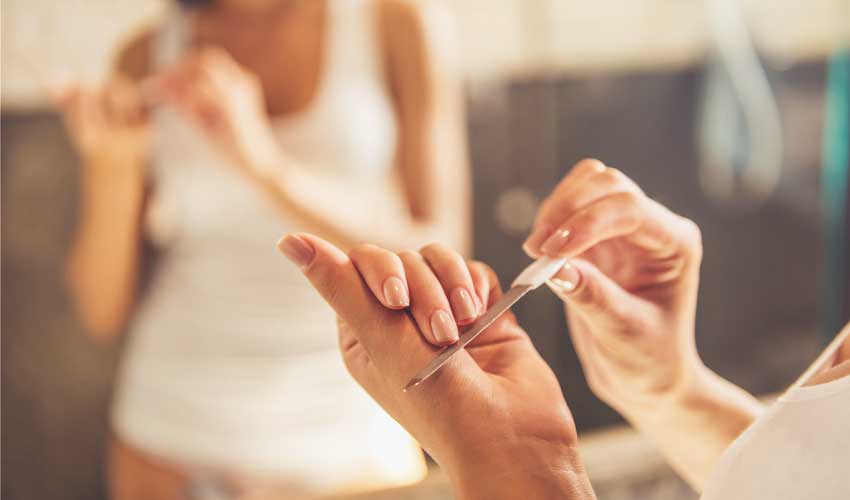 The Effects of Dehydration on Nails The Effects of Dehydration on Nails