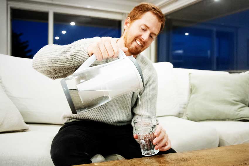 Should You Drink Your Water from a Steel Bottle or Glass